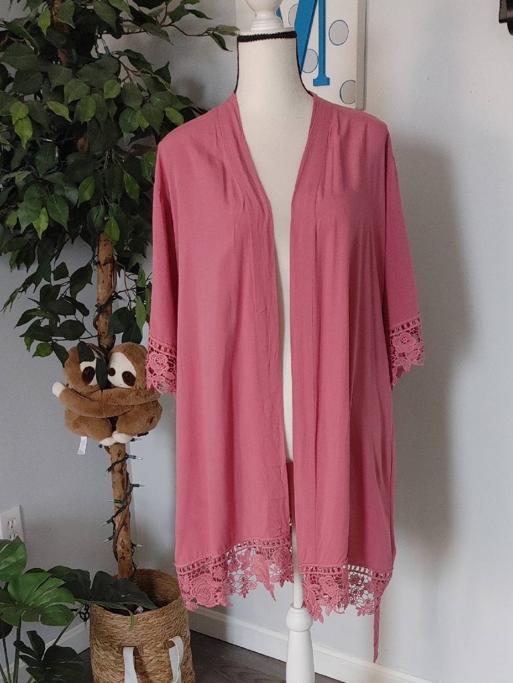 Dusty Mauve Lace-Trim Kimono Robe One Size